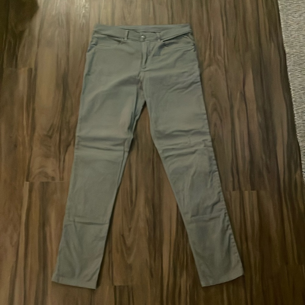 Lululemon ABC Pant Slim size 31x34